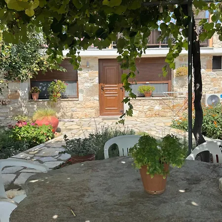 Hébergement de vacances Balas House *